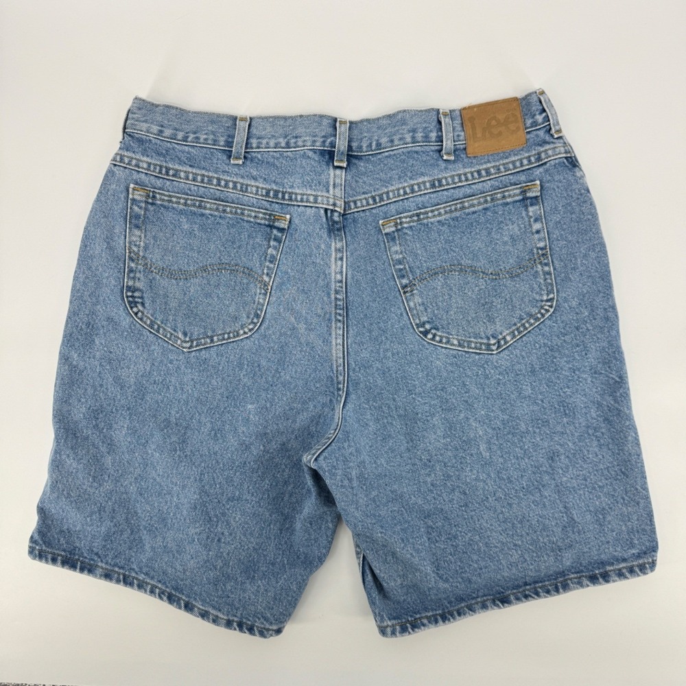 Lee Vintage 90s Mens Light Wash Denim Jean Shorts Size 40 2194591 CXS-X510-017